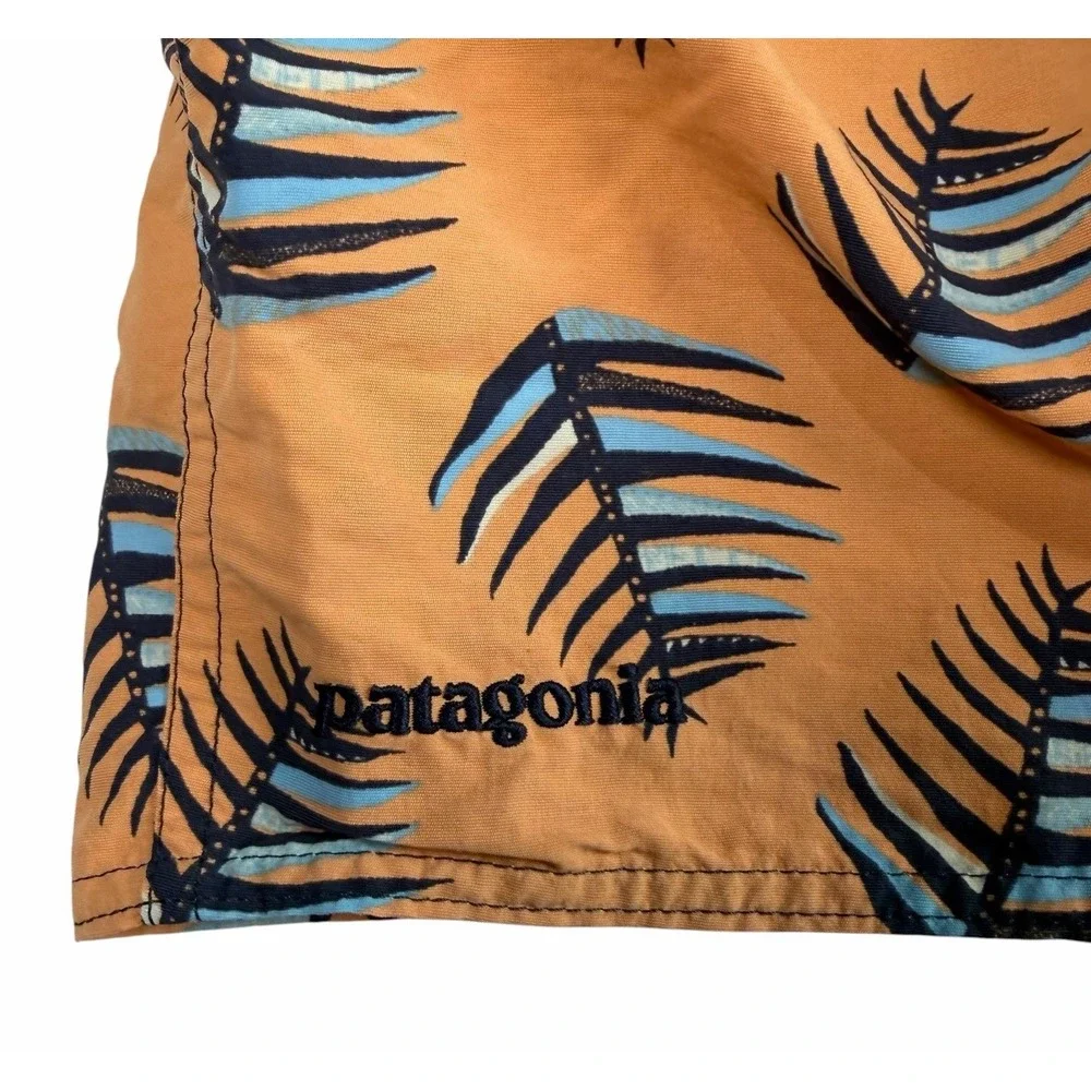 Patagonia Wavefarer Young Boys Board Shorts Swim Trunks Multicolor Size 10 Lot 2